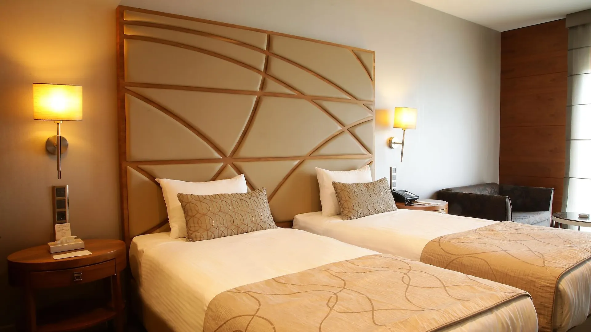 Cevahir Hotel Istanbul Asia 5*,